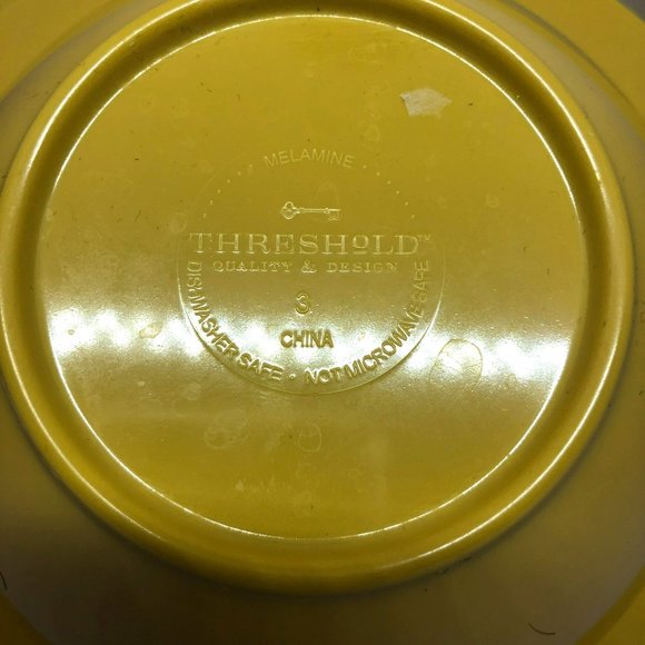 Set of 6 Melamine Threshold Bowls, MCM, 7 1/2" round, 3" Tall, Yellow Rimmed Bow - Picture 3 of 6